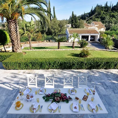 فيلة Golden Tiara *