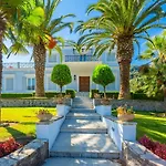 Golden Tiara Large Private Pool Ac Wifi Villa *