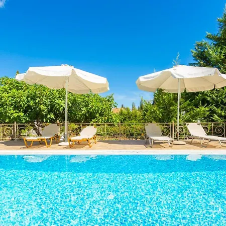 Golden Tiara Agioi Deka (Corfu)