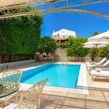 Golden Tiara Large Private Pool Ac Wifi Ájoi Déka