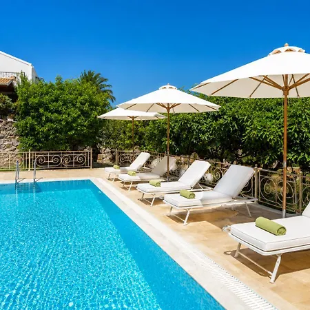 Golden Tiara Large Private Pool Ac Wifi *