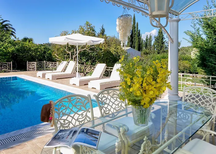 Golden Tiara Βίλα Άγιοι Δέκα