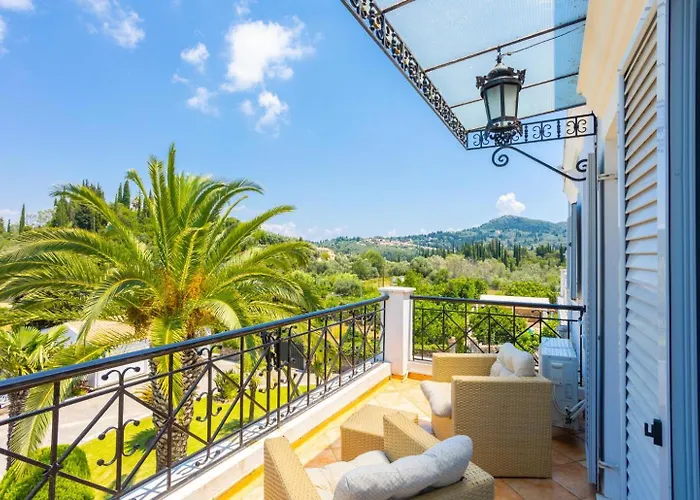 Golden Tiara Large Private Pool Ac Wifi Villa