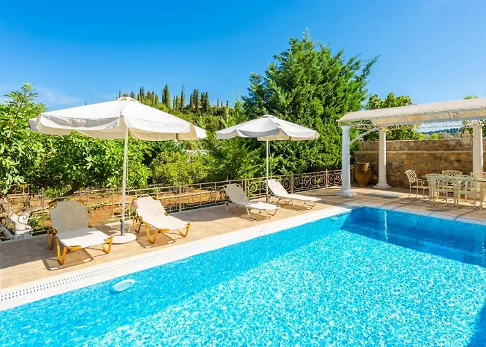 Golden Tiara Large Private Pool Ac Wifi Villa Agioi Deka (Corfu)
