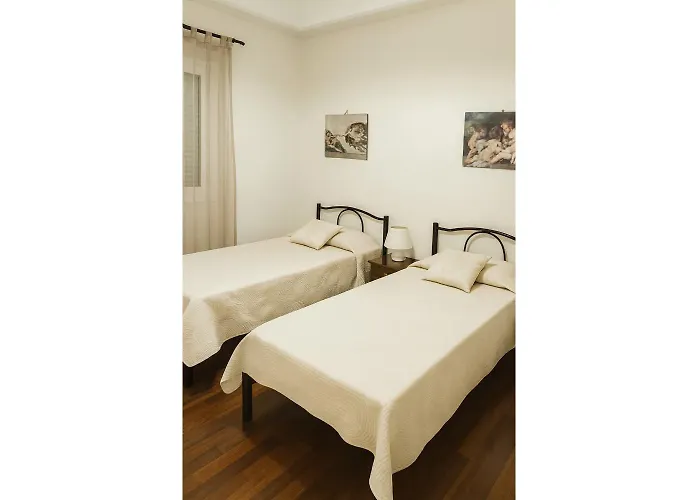 Golden Tiara Large Private Pool Ac Wifi * Agioi Deka (Corfu)